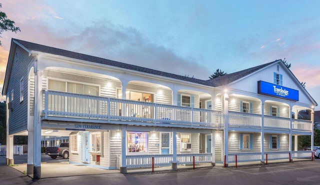 Travelodge by Wyndham Cape Cod Area