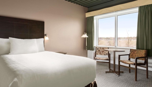 Travelodge by Wyndham Baie-Comeau
