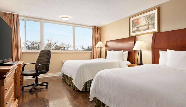 Travelodge by Wyndham Richmond Hill