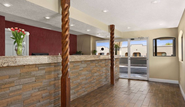 Travelodge by Wyndham Clovis