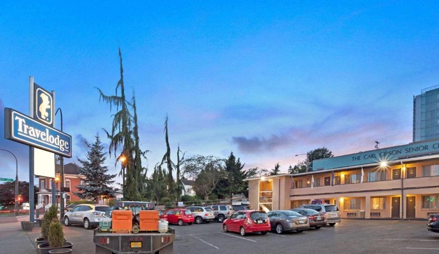 Travelodge by Wyndham Everett City Center