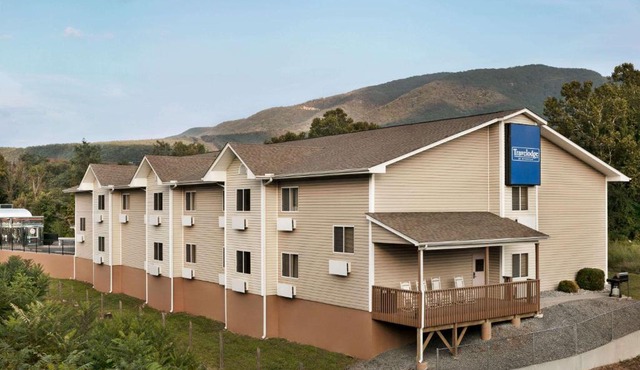 Travelodge by Wyndham Low Moor Near Covington