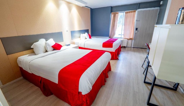 Travelodge by Wyndham Orlando at Heart of International Drive