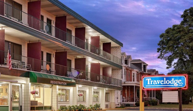 Travelodge by Wyndham Chambersburg