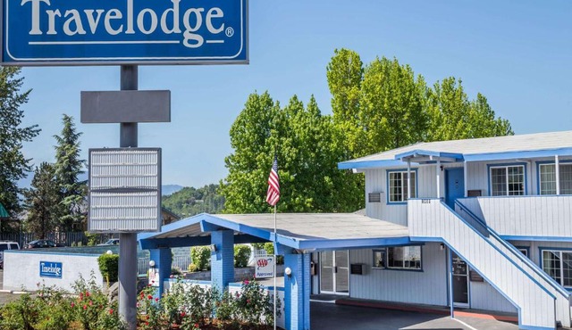 Travelodge by Wyndham Grants Pass