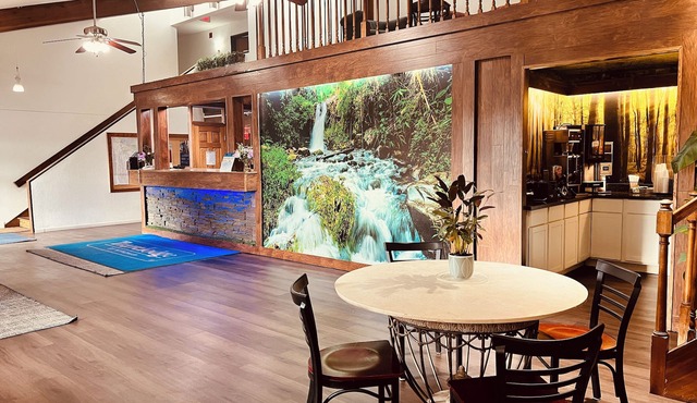 Travelodge by Wyndham Valleyfair Shakopee