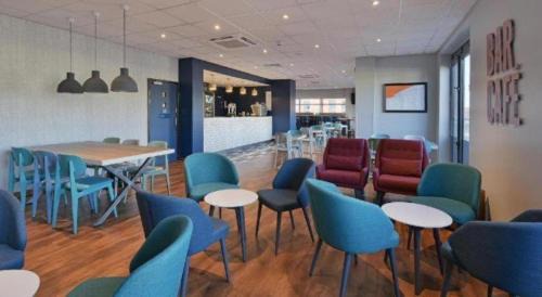 Travelodge Camberley Central