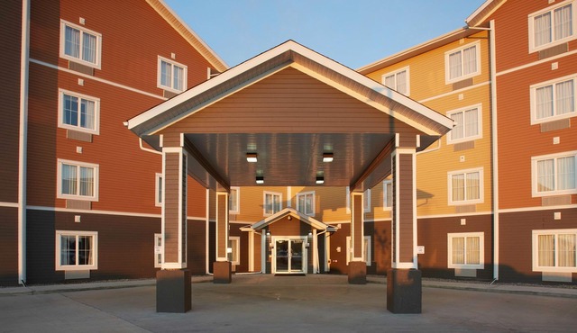 Travelodge Suites by Wyndham Estevan