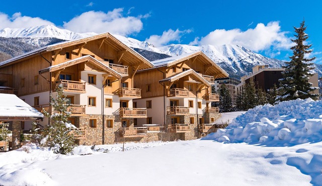 travelski home premium Résidence Le Hameau du Rocher Blanc 4* - 3 pièces 6 personnes