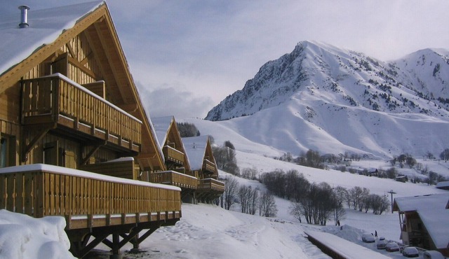 travelski home classic - Fontaine du Roi 3*