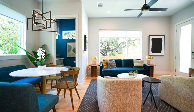 Travis Heights Getaway - Stamford B!