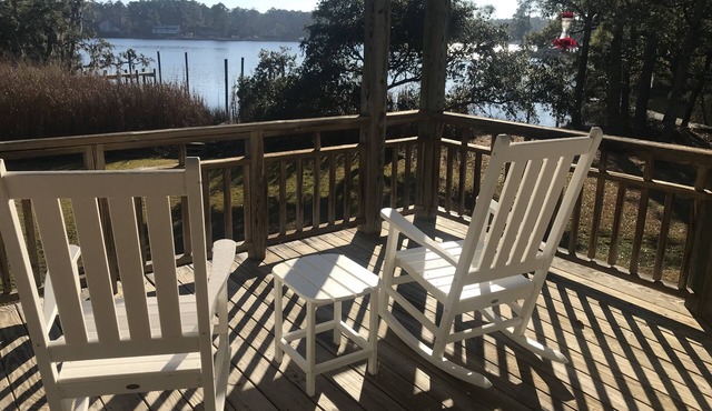 Treasure Drive Home - Bring your boat & stay a while