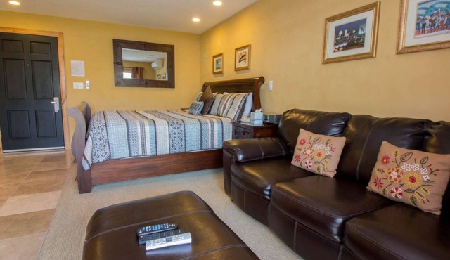 Treasure Mountain Inn - Junior Suite #38 - Cleaning fees included!