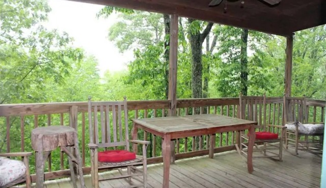 Tree House on Chestnut