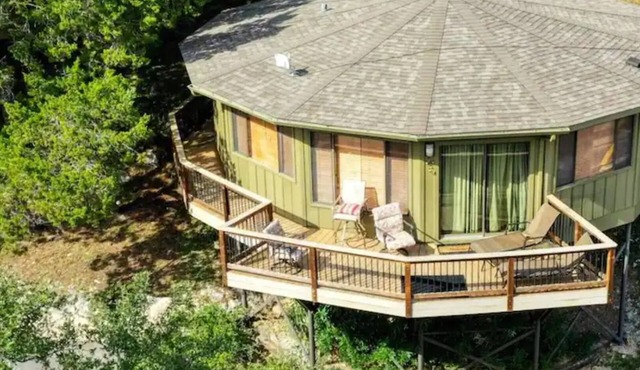 Tree House on Lake Travis #15