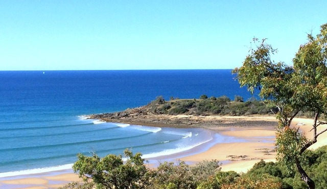 TREE HOUSE - SUNRISE AT 1770