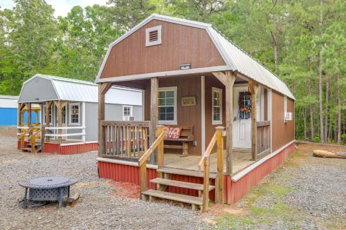 Tree-Lined Higden Retreat: Close to Parks + Trails