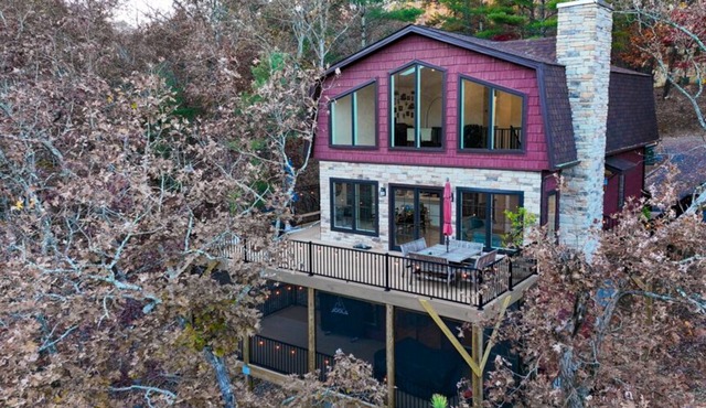 Tree-top serenity! | Big sky views & private hot tub under the stars | Bryce Resort