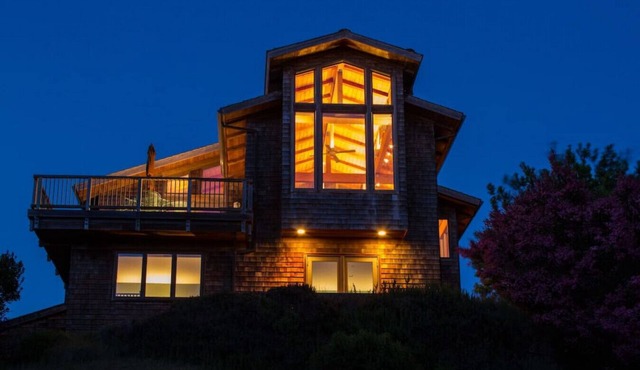 Treehouse | Family Retreat, Picturesque Landscape