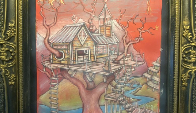 Treehouse Guesthouse: 3 BR Unique Home for 8 adults plus 400 sq ft Fun Treehouse