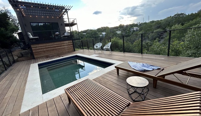 Treetop Modern Oasis Lakeway