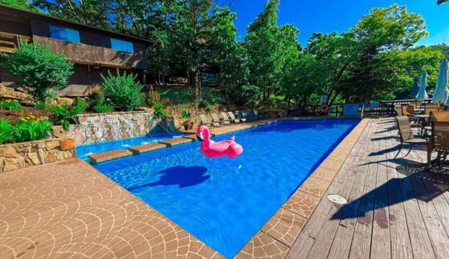 Treetop Village Treetop Bay Escape #76-Lakefront/3BD/3BA/Pools/Grill/Dock/Firepit-6PP