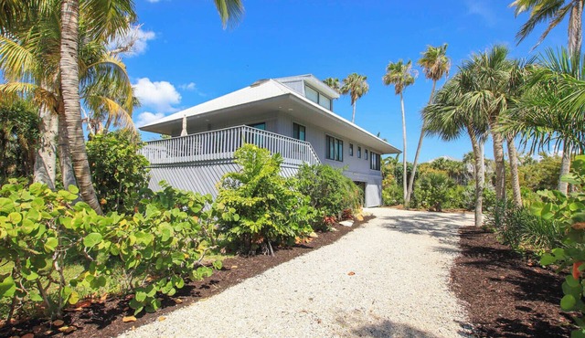 Treetops - Gulf Pines Home on Sanibel Island