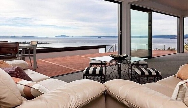 Treetops - Omori Holiday Home