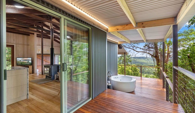 Treetops Seaview Montville