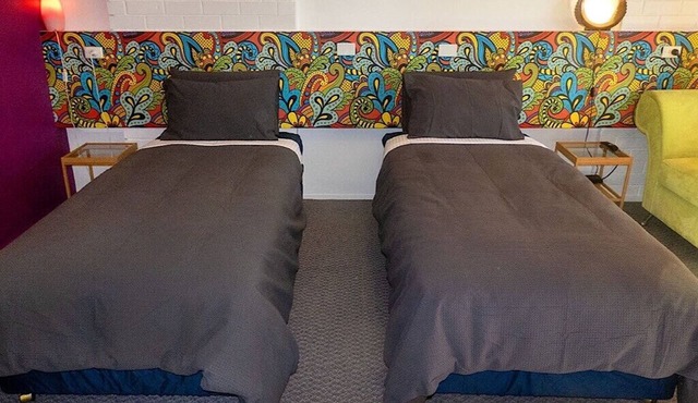 Treetops Silvan Valley Lodge 7 night discounts