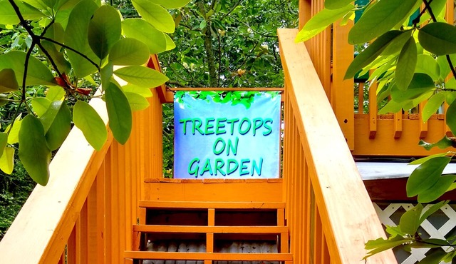 Treetops Solar Sanctuary