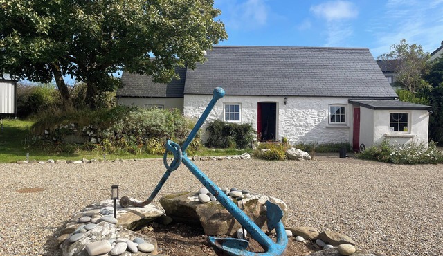 Trefechan Wen Dairy - Peaceful, character cottage near coastal path.