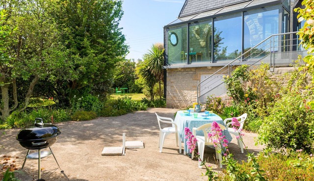 Treffiagat - Large house for 9 - Garden