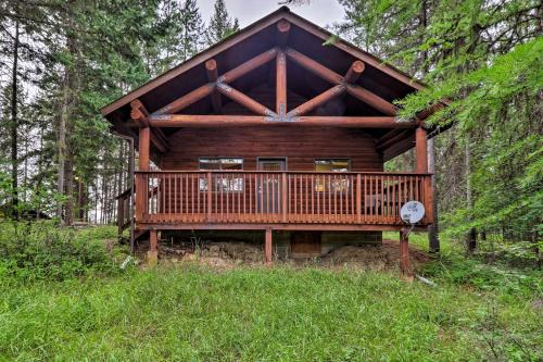 Trego Cabin w/Mountain Views & Lake Access!