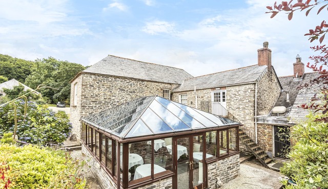 Trehellas House Hotel and Courthouse Restaurant