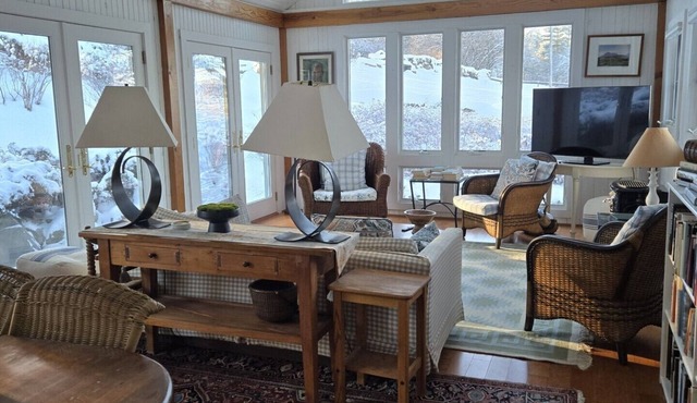 Tremendous 5-bedroom chalet in the Mad River Valley