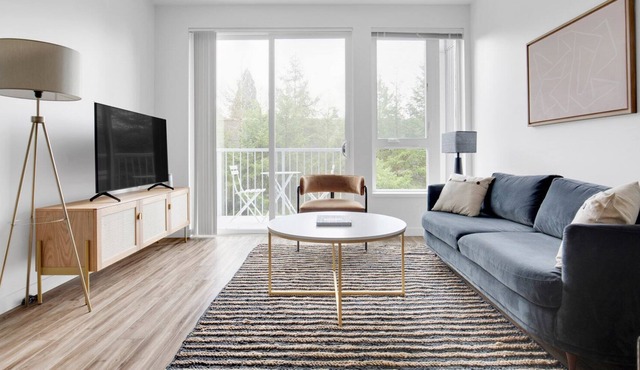 Trendy Bellevue 1BR w/ BBQ, Gym, W/D, near Spring District, by Blueground