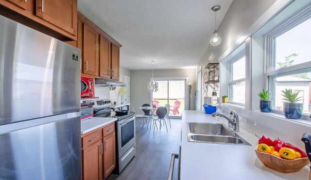 Trendy bungalow close to the park