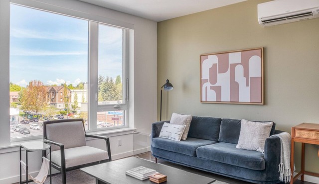 Trendy Central District 1BR w/Fitness Center, nr Park, by Blueground