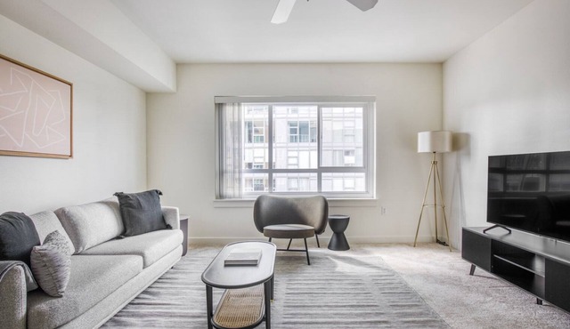 Trendy Downtown Bellevue 1BR w/W/D & Storage, near Shops, by Blueground