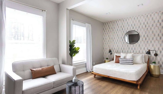 Trendy Studio w/Full Kitchen | Heart of Gaslamp