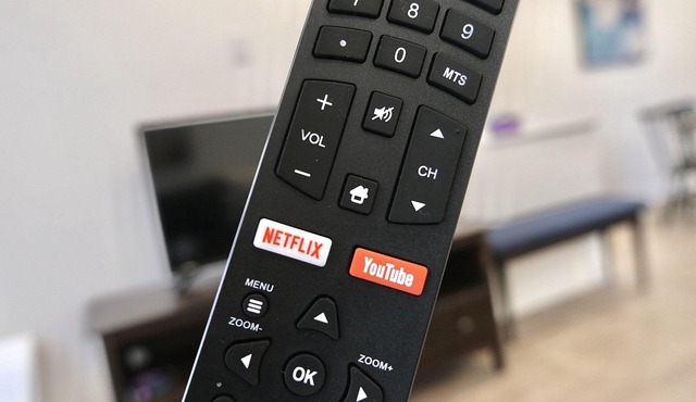 TRENDY TOWNHOUSE IN THE HEART OF CALGARY! DISCOUNTED MONTHLY RATES.