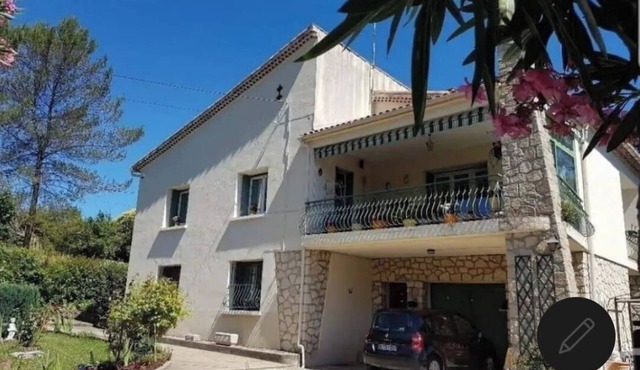 Trepeloup accommodation