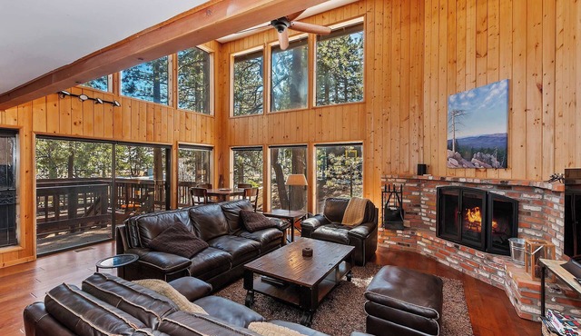 Tres Patos - Lakefront Lodge With Game Room