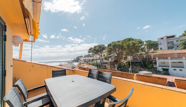 TRES PINS 2- apartment in the center of Llafranc-Costa Brava