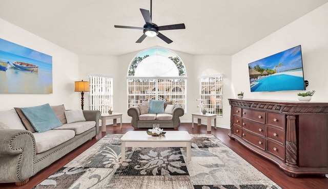 tResort-Style 3BR Condo