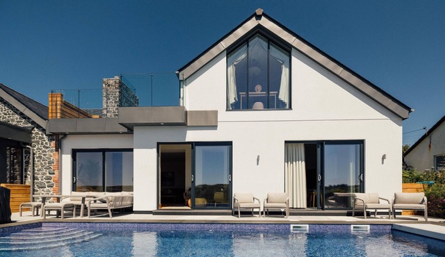 TREVEAN, pet friendly, luxury holiday cottage, with pool in Mullion