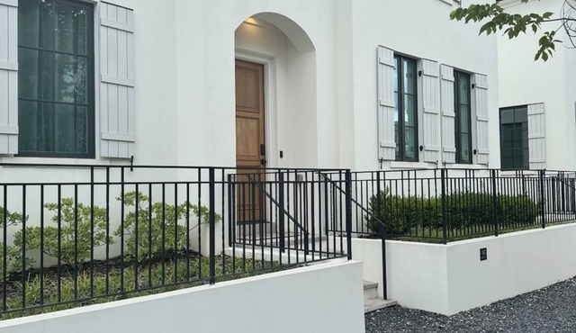 Trilith charming 2-bedroom house with private EV charger