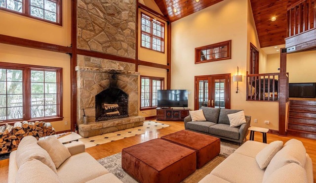 Trillium Acres Resort - 500 Acres Private Estate