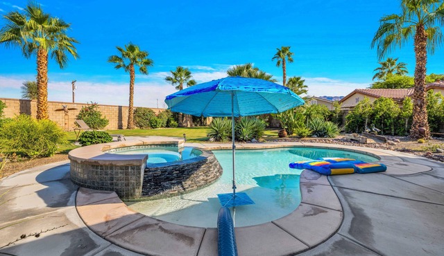 Trilogy La Quinta. Resort Style Vacation Home. Live life at it's BEST!